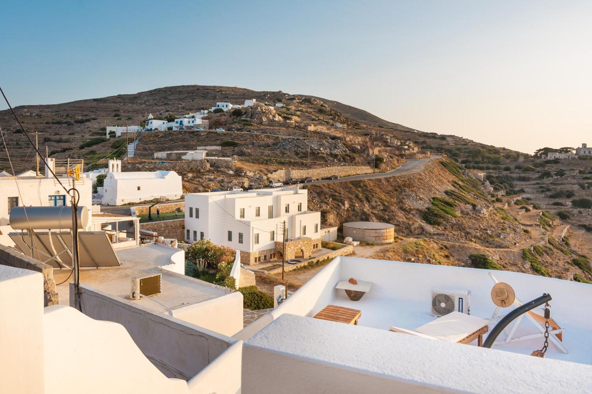 Paros - Sikinos Sunset Lägenhet Exteriör bild